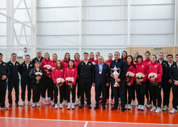 Суперкубок иегерлерін құттықтады