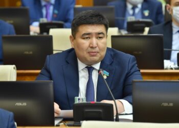 Депутат Елнұр Бейсенбаев Президент әкімшілігінде қызметке тағайындалды