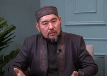 «Алаяқтардың 80 пайызы намазхандар»: Балғынбек Имашев Ринат Зайыттың сөзін құптады