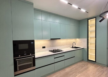 Тұрмыстық жиһаз жасайды