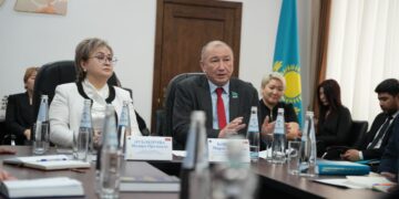 Астанада жаңа Конституция жобасы бойынша сараптамалық талқылау өтті