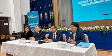 Жаңа Конституцияның негізі – адам мен оның құқығы