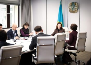 Жұлдыз Сүлейменова: Білім саласындағы реформаның өлшемі – ұстаздың абыройы мен құқықтық қорғалуы