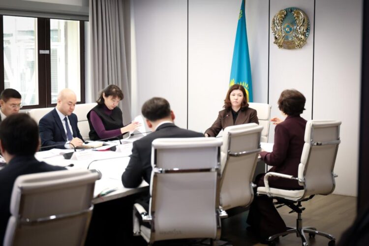 Жұлдыз Сүлейменова: Білім саласындағы реформаның өлшемі – ұстаздың абыройы мен құқықтық қорғалуы