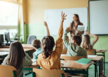 Енді мұғалімдер сабақтан тыс уақытта оқушы үшін жауап бермейді