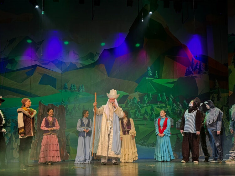 Тоқты мен серке көрерменге жол тартты