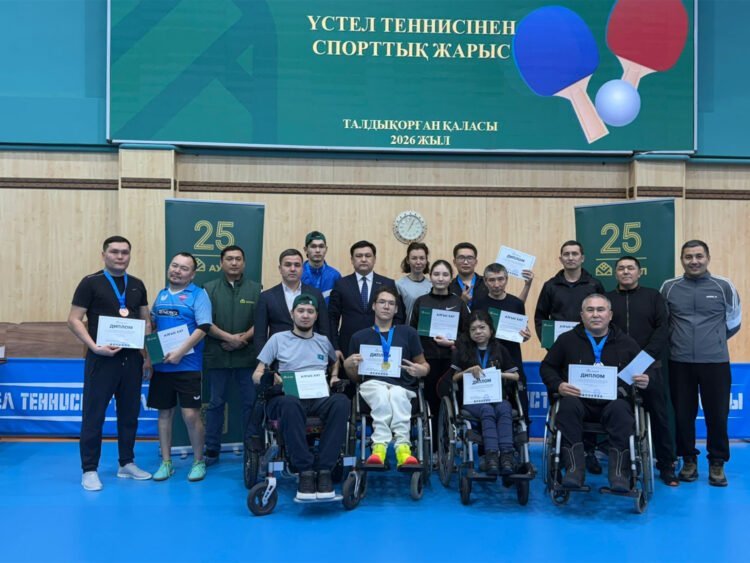 Мықтылар бақ сынады