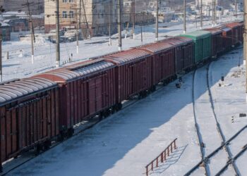 Талдықорғанда бірнеше вагон рельстен шығып кетті