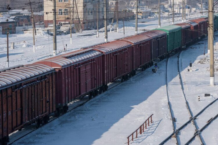 Талдықорғанда бірнеше вагон рельстен шығып кетті