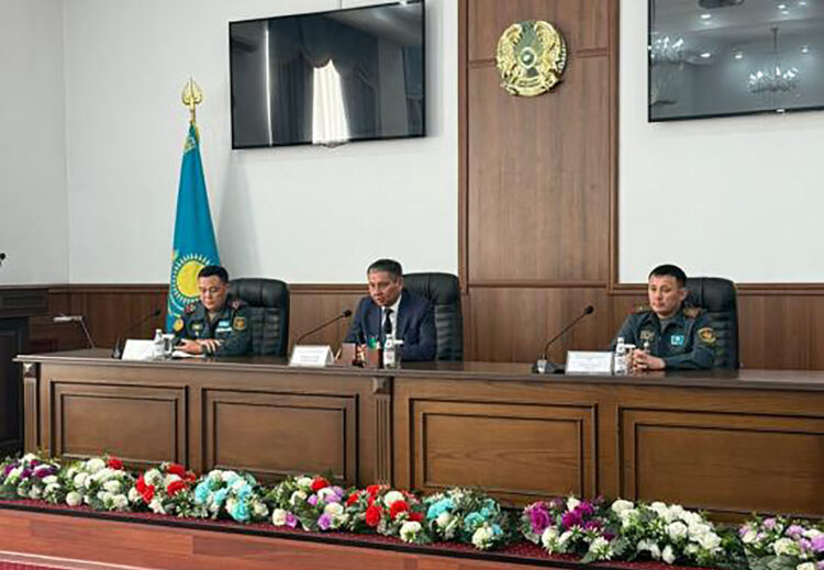 Алакөлде қоғамдық қауіпсіздік мәселесі талқыланды