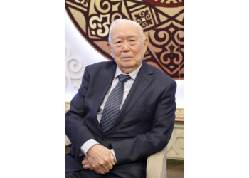Мемлекет және қоғам қайраткері Наурыз Қылышбаев 85 жаста