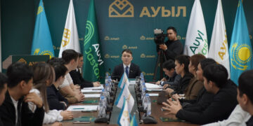 Жастар таңдауы: Жаңа Конституция – Әділетті Қазақстанның негізі