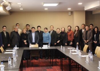 Сарапшылар Қазақстанның жаңа Конституция жобасын талқылады