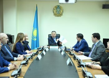 «Ауыл» партиясының фракциясы Жаңа Конституция жобасын қолдады
