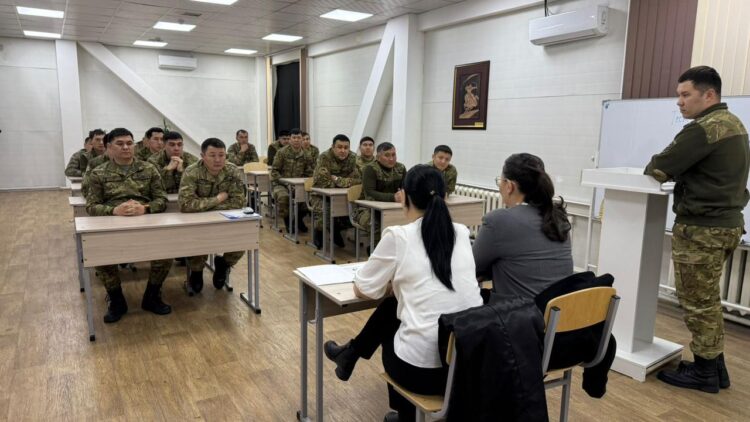 Шекарашыларға декларация тапсыру жолдары түсіндірілді