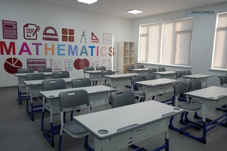 Елдің үш қаласында жаңа ресейлік мектептер салынады