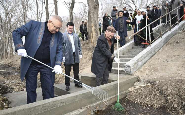 Бесқайнарда бұлақ басы аббаттанды