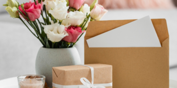 8 наурызда әйелдерге қандай сыйлық беруге болады?