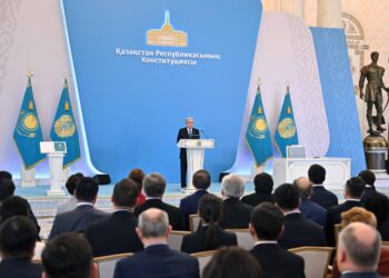 Қасым-Жомарт Тоқаев Конституцияны қабылдауға арналған салтанатты жиынға қатысты