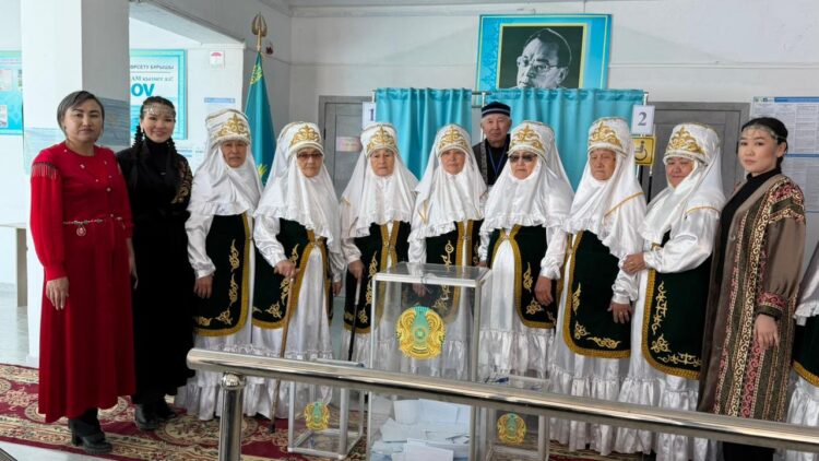 «Ақ әжелер» ансамблі өз таңдауын жасады