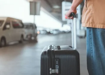 «Шетелге жалақысы көп жұмысқа шақырды»: ІІМ алаяқтардың жаңа әрекеті пайда болғанын ескертті