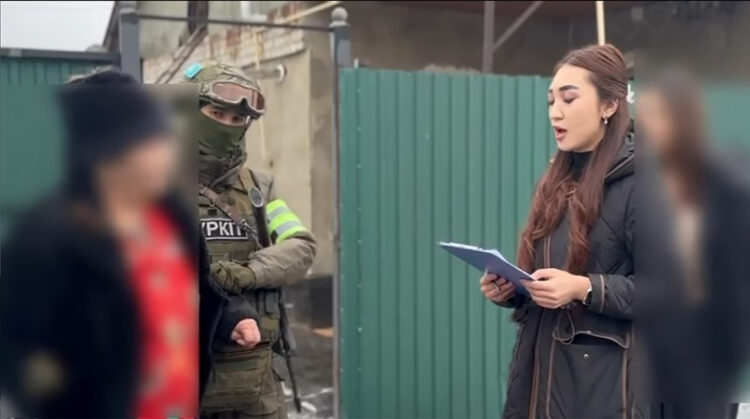 Талдықорғанда ірі көлемде есірткі сақтаған 62 жастағы күдікті ұсталды