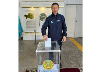 Армрестлинг чемпионы дауыс берді