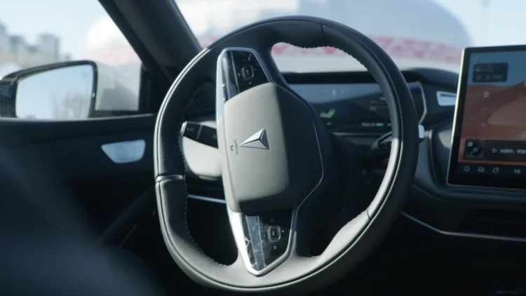 Жаслан Мәдиев: 2026 жылы ұшқышсыз көлік пен дрон жеткізу пилоты басталады