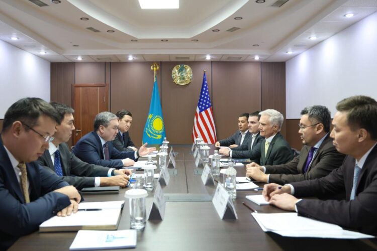 Тау-кен саласындағы жобалар пысықталды