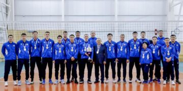 Бейбіт Исабаев «Жетісу» волейбол ерлер командасының ұжымымен кездесті