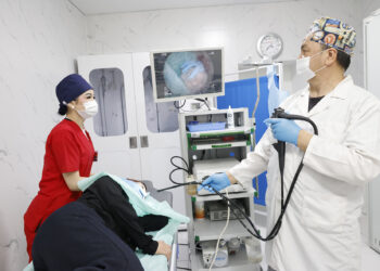 Онкологтар тегін кеңес берді