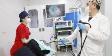 Онкологтар тегін кеңес берді