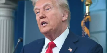 Трамп: АҚШ жеңіске жетіп, Иранды талқандады