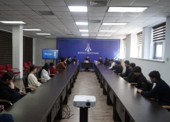 Жетісу жастары Ата Заңдағы жаңашылдықтарды талқылады
