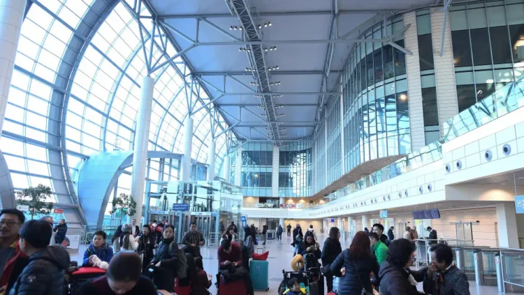 Таяу Шығыста 4 мыңнан аса қазақстандық турист қалып қойды