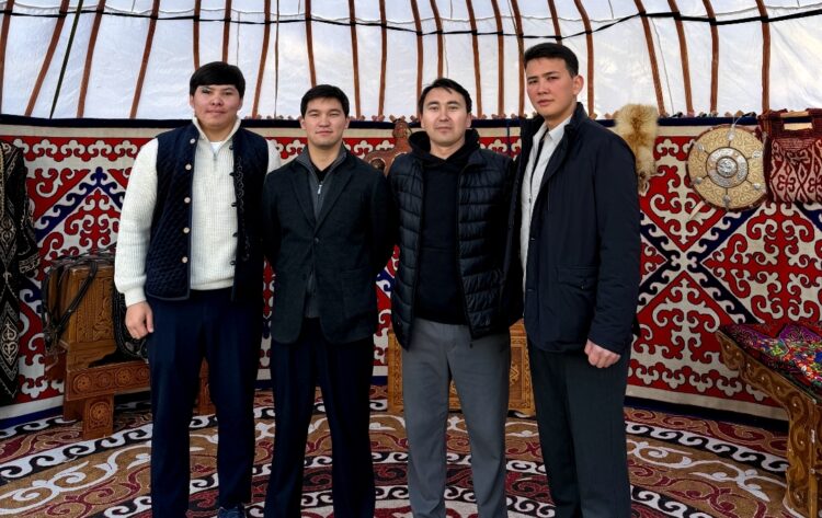 Түркиядағы қазақ жастары белсенді