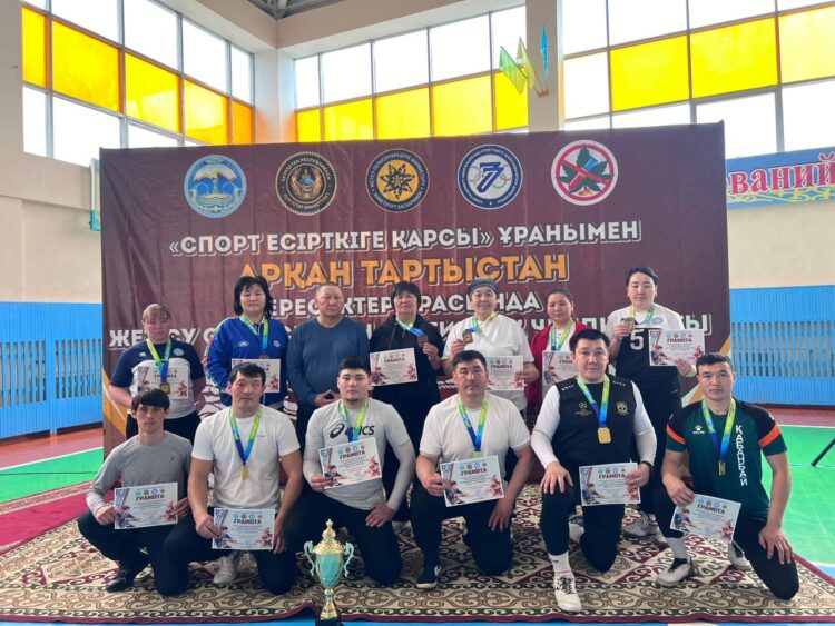 Жаркент қаласында арқан тартыстан облыстық сайыс өтті