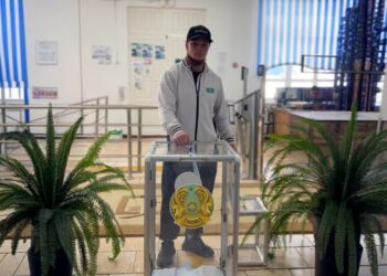 Азия ойындарының чемпионы саяси науқанға қатысты