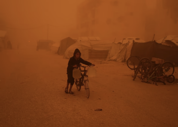 Соғыс пен табиғи апат: Газа секторында құмды дауыл соқты