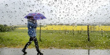 13 сәуірде елдің басым бөлігінде жел күшейіп, найзағай ойнайды