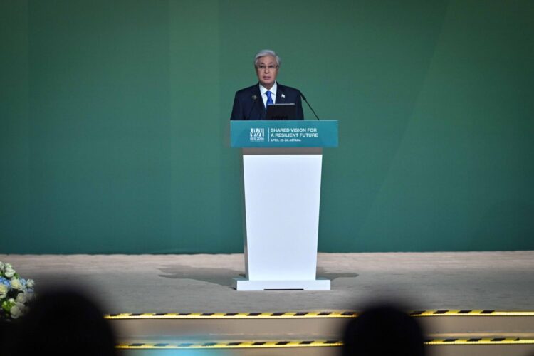 Жер күніндегі маңызды үндеу: Президент экологияны адамзат тіршілігінің түп негізі деп атады