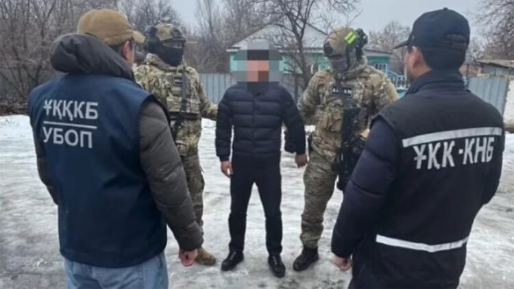 Талдықорғанда бопсалаушылар таныстарын қорқытып, несие алуға мәжбүрлеген