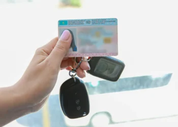 Жүргізуші куәлігіне емтихан енді шектеусіз тапсырылады