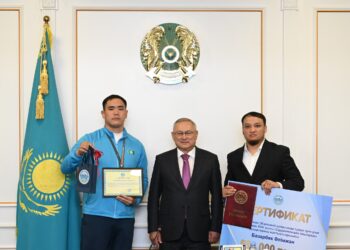 Сурдлимпиада жүлдегері Рамазан Әбдрасілге пәтер табысталды