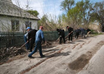 Қаратал ауданында «Таза қала» акциясы өтті