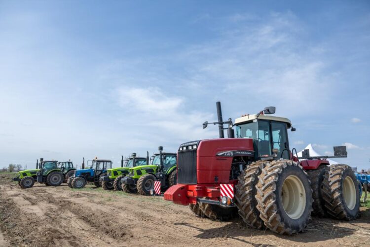 Шаруалар заманауи техникаға көшуде