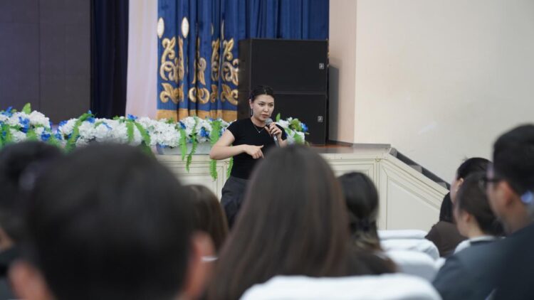 Жетісуда ауыл жастары IT-стартаптар әлеміне қадам басты