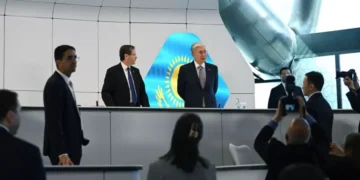 Қазақстан мен Израиль президенттері Alem.ai орталығына барды