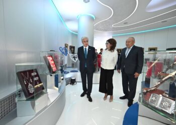 Президент Креативті индустрияны дамыту қорының кеңсесін аралап көрді