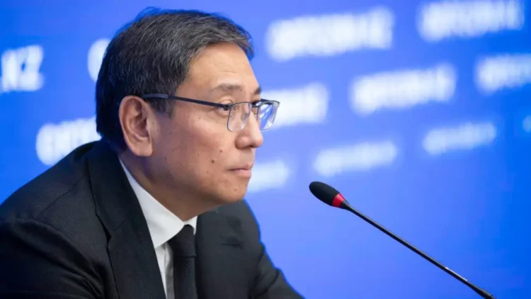 Ерболат Досаев тағы бір лауазымынан айырылды